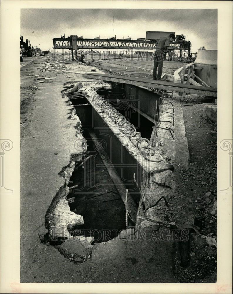 1987 Press Photo Lodge bridge Davison freeway - Historic Images