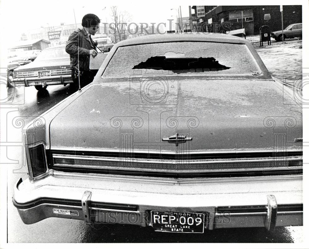 1984 Press Photo Highland Park police Ethel Terrell - Historic Images