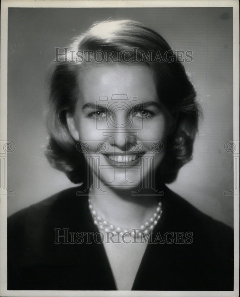 1965 Press Photo Patricia Cutts - Historic Images