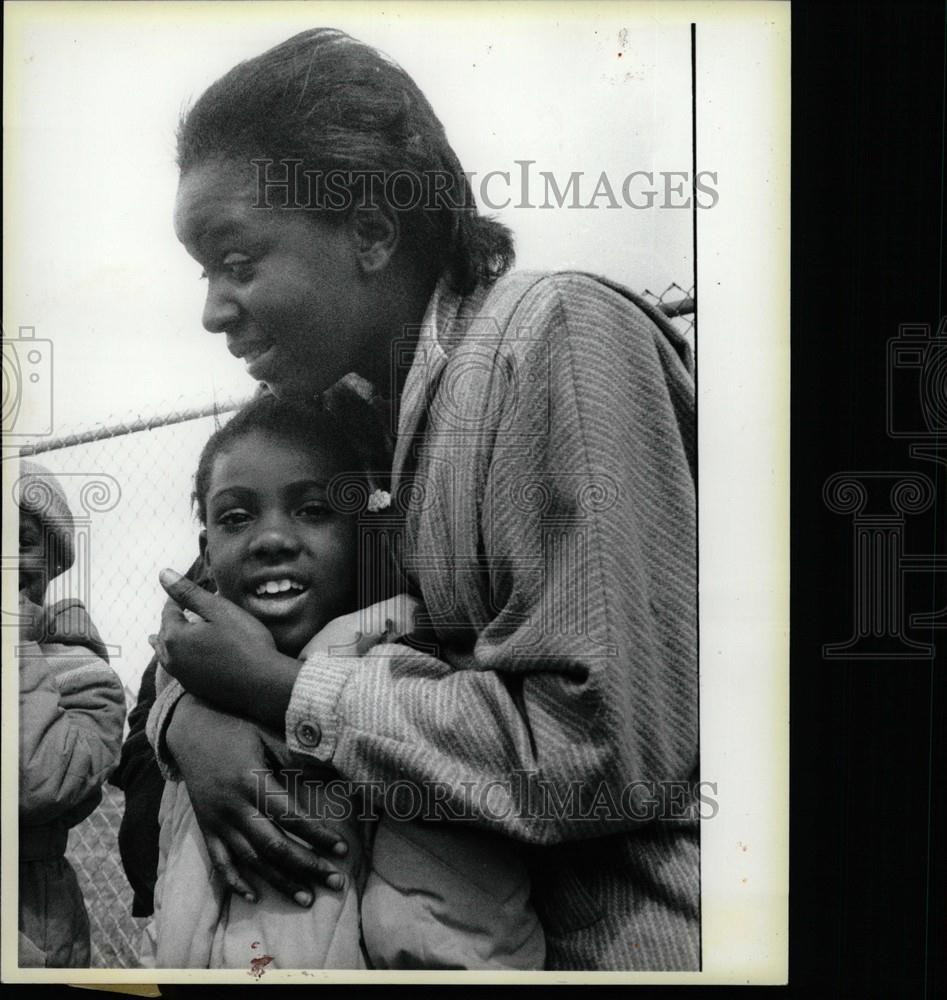1985 Press Photo Anita Jackson daughter Sherrard - Historic Images