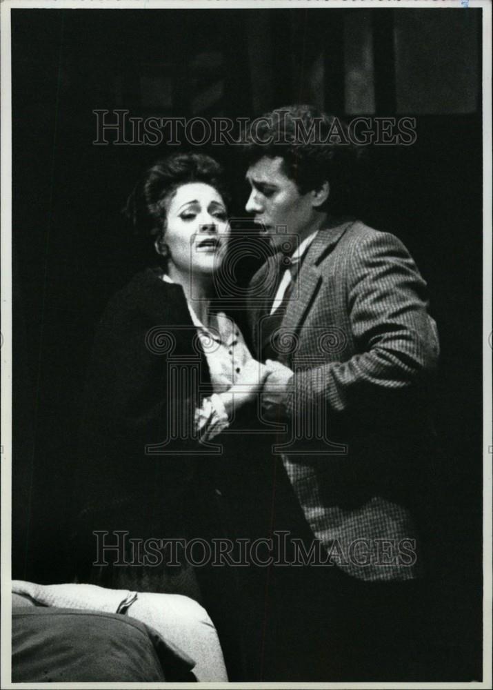 1993 Press Photo Zambalis Hernandez La Boheme - Historic Images