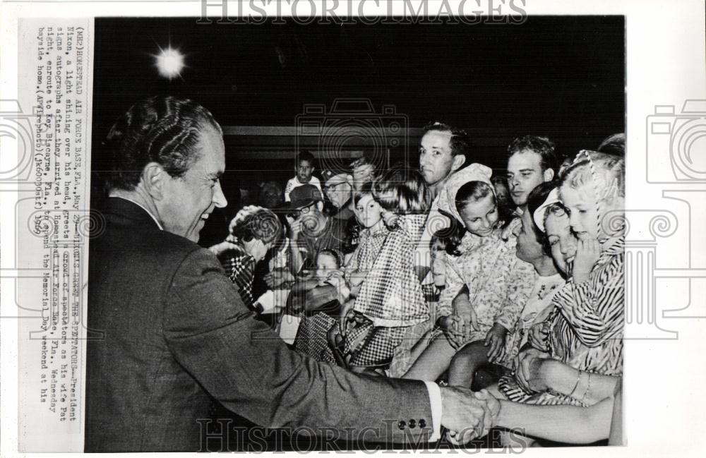 1969 Press Photo Pres Nixon Homestead Air Force Base - Historic Images