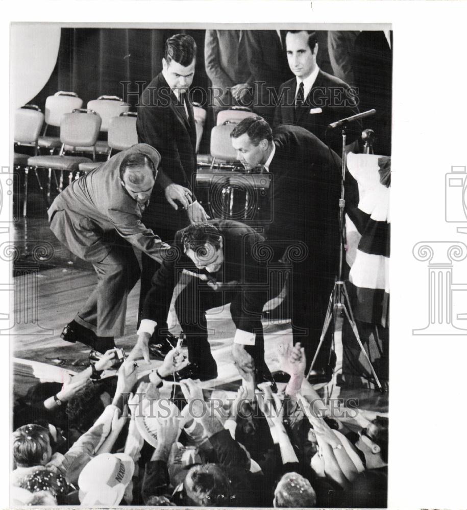 1968 Press Photo Richard Nixon President NY Rally - Historic Images