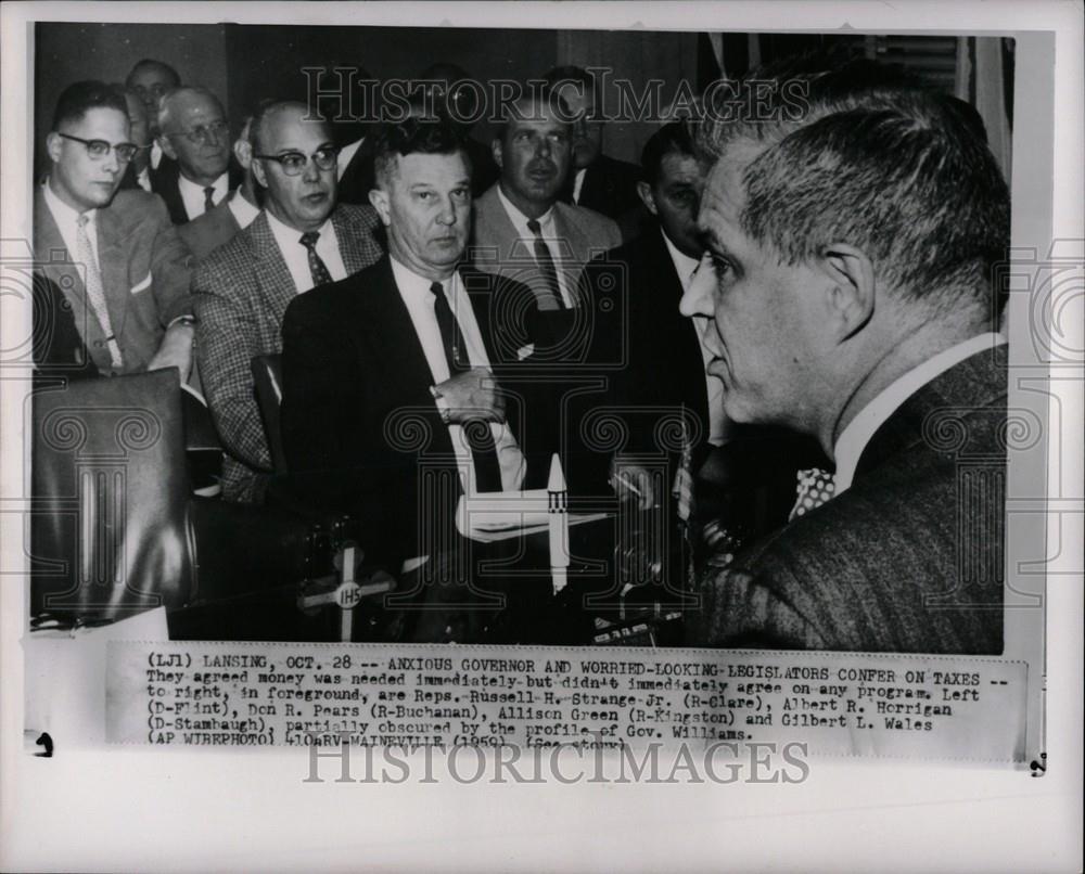 1959 Press Photo Lansing taxes Governor Williams - Historic Images