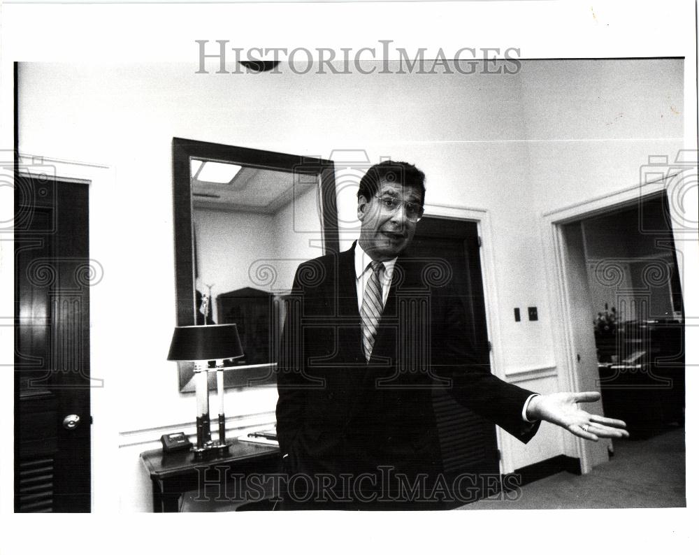 1991 Press Photo Robert W. Davis US Representative - Historic Images