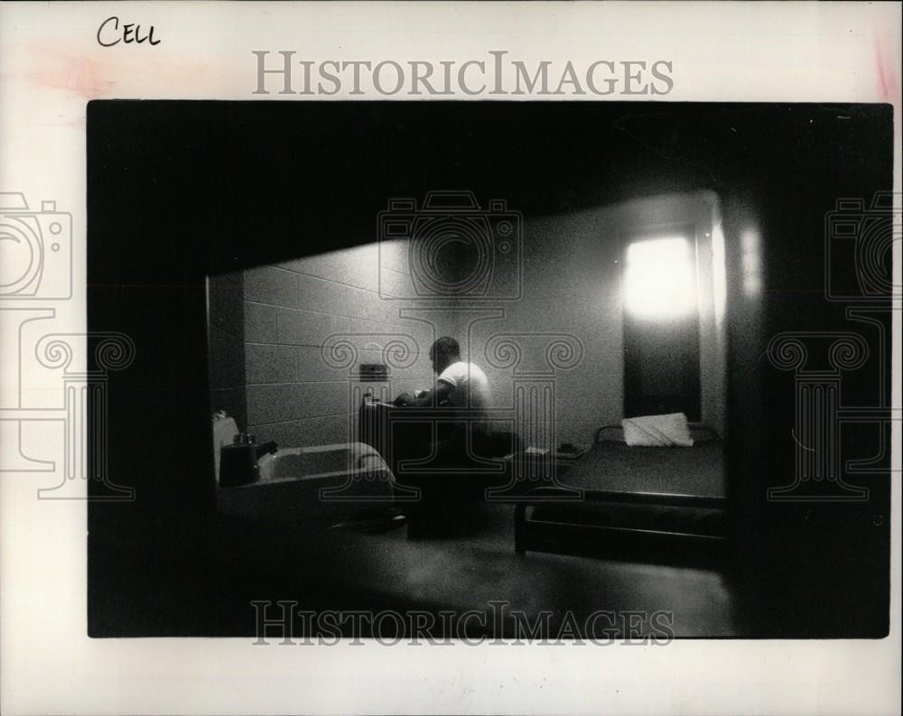 1988 Press Photo Miller cell prison supermax - Historic Images