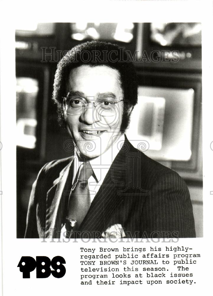 1982 Press Photo Tony Brown Journalist Academian - Historic Images