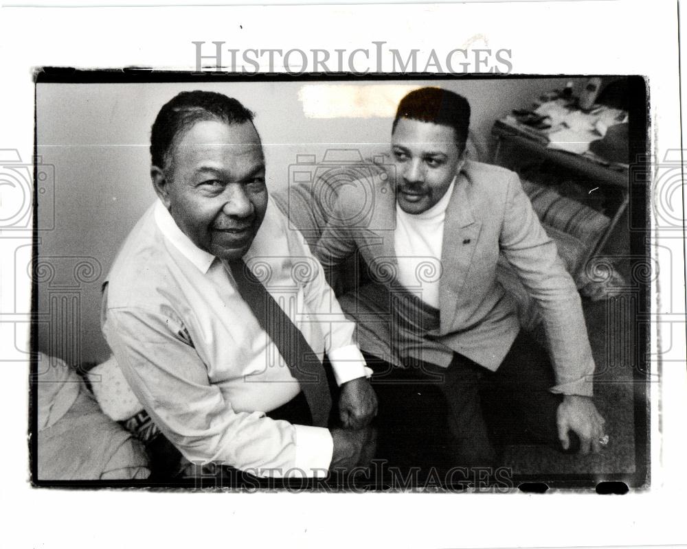 1991 Press Photo MATEL DAWSON JR. Ford Plant worker - Historic Images