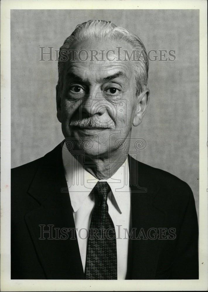 1988 Press Photo Clarence D&#39;Aigle CPA Accountant - Historic Images