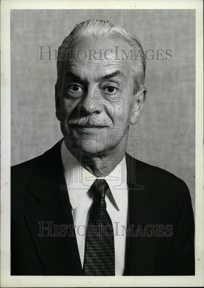 1988 Press Photo Clarence D'Aigle CPA Accountant - Historic Images