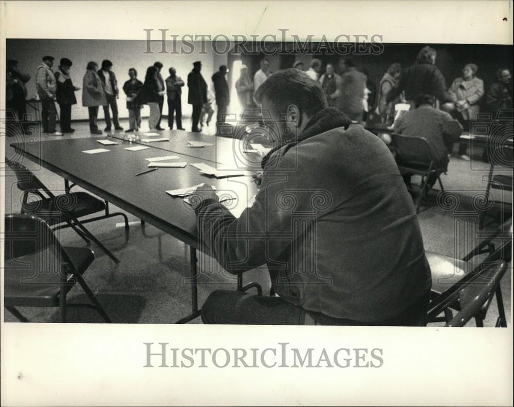 1988 Press Photo Ron Falkiewicz - Historic Images