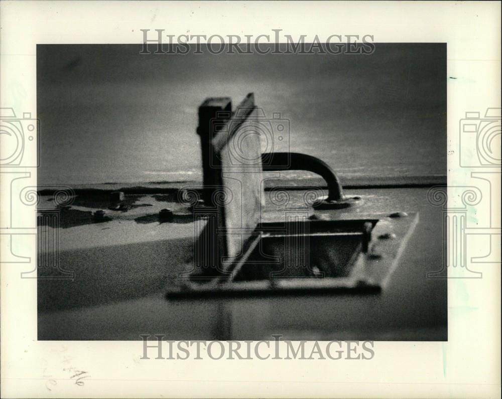 1987 Press Photo Jail Macomb County Michigan - Historic Images