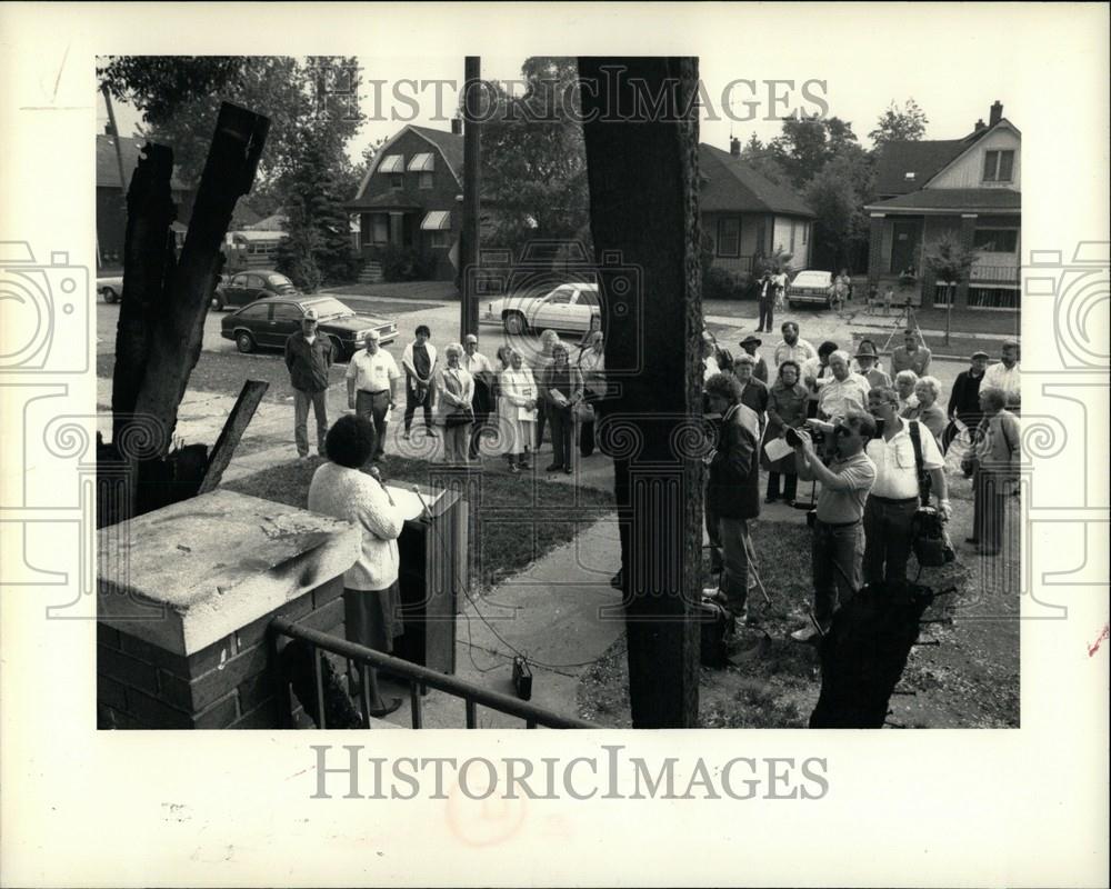 1987 Press Photo Michigan Avenue Community Organization - Historic Images