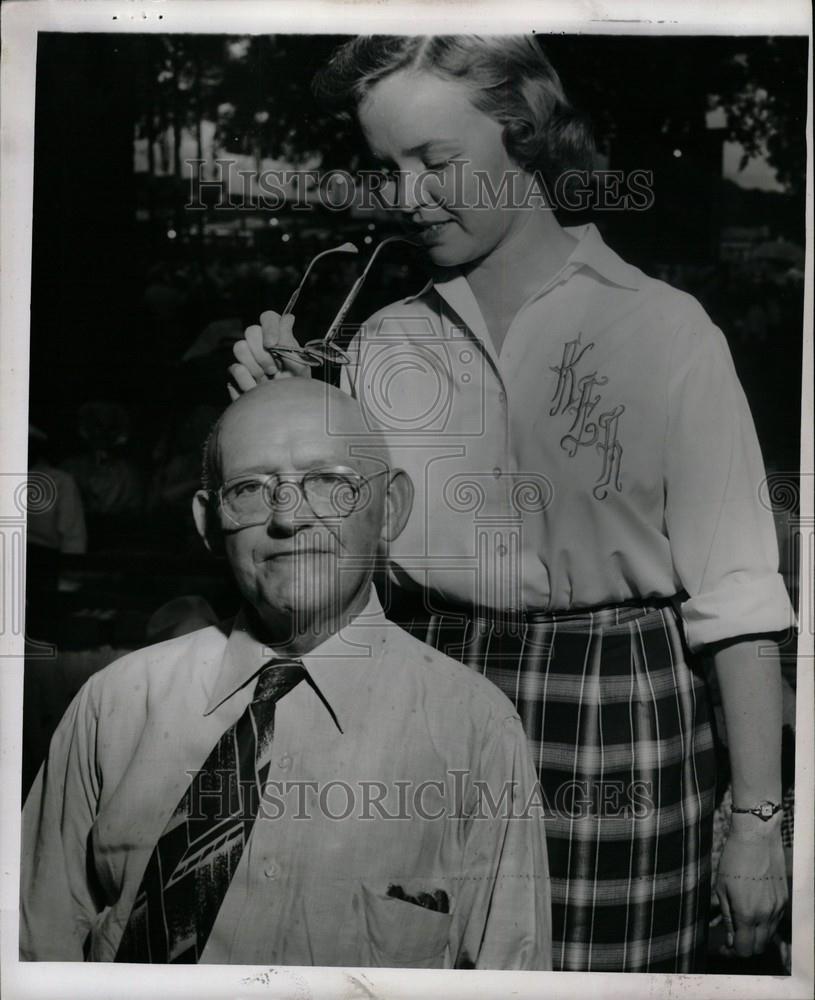 1958 Press Photo Karen Hanson W Morneau 109 State Fair - Historic Images