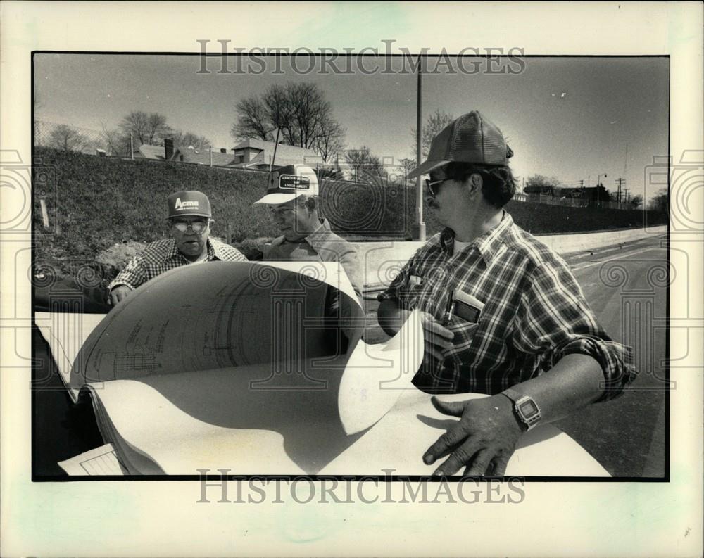 1987 Press Photo Roberts Silverio Hess electric Basile - Historic Images