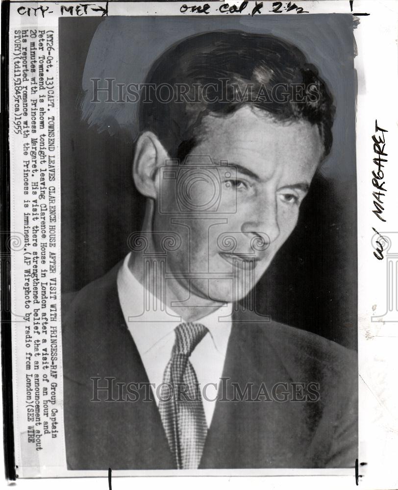 1955 Press Photo cap peter towneend  princess margaret - Historic Images