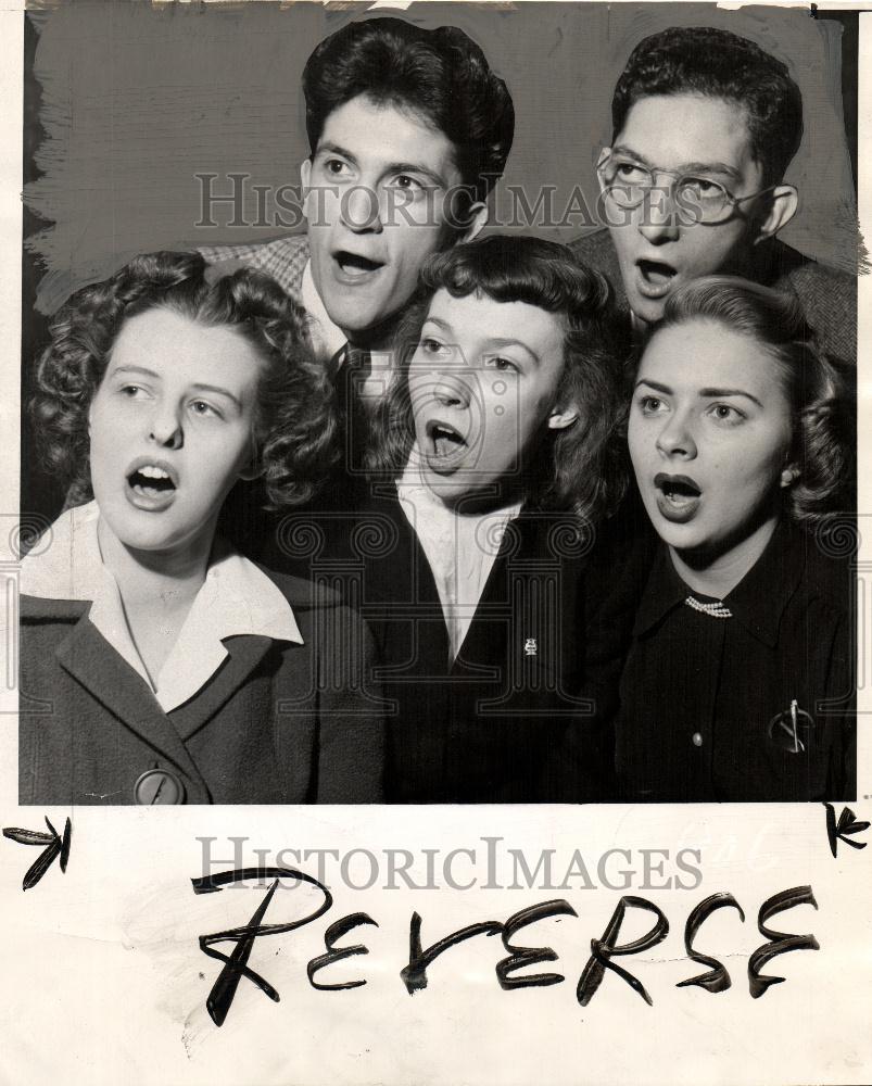 1995 Press Photo Rehearsing Messiah - Historic Images