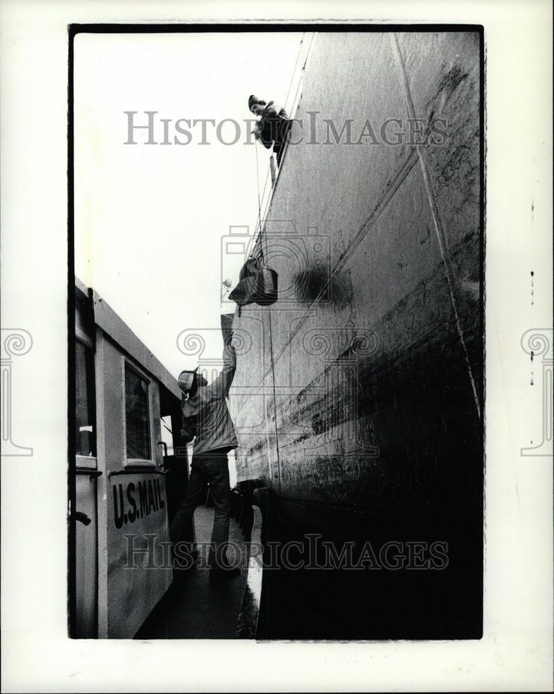 1982 Press Photo JW Wescott II US mail boat detroit - Historic Images