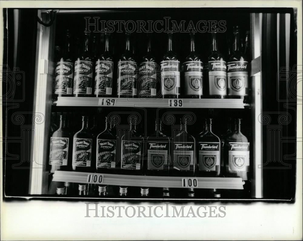 1989 Press Photo liquor spirit alcohol drink beer - Historic Images