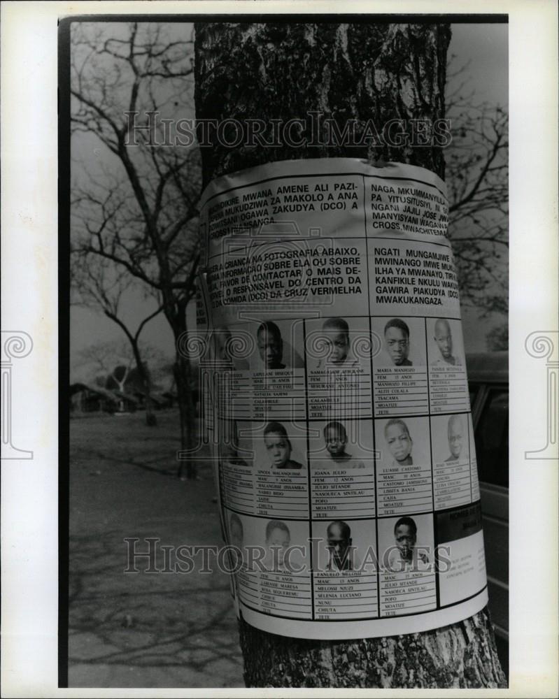 1991 Press Photo Missing Kids Chfunga Refugee Malawi - Historic Images