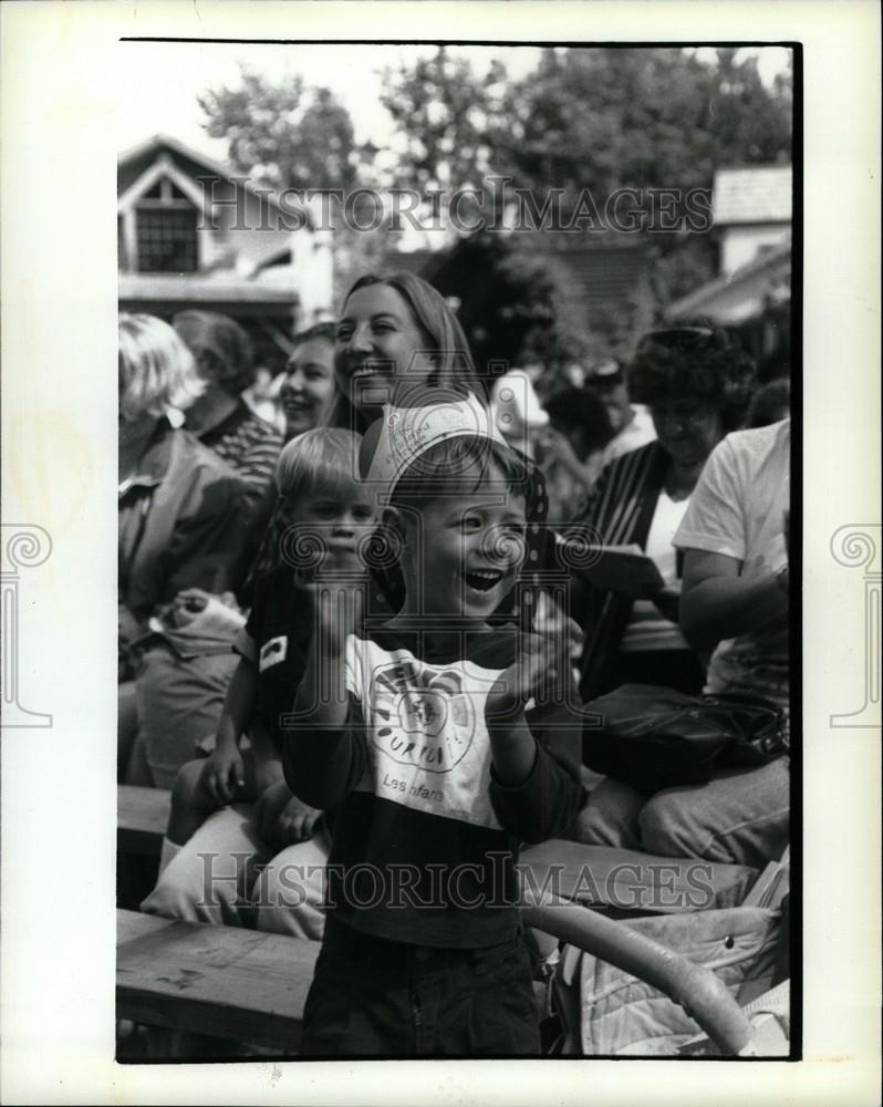 1992 Press Photo Michigan Renaissonce Festival Doherty - Historic Images