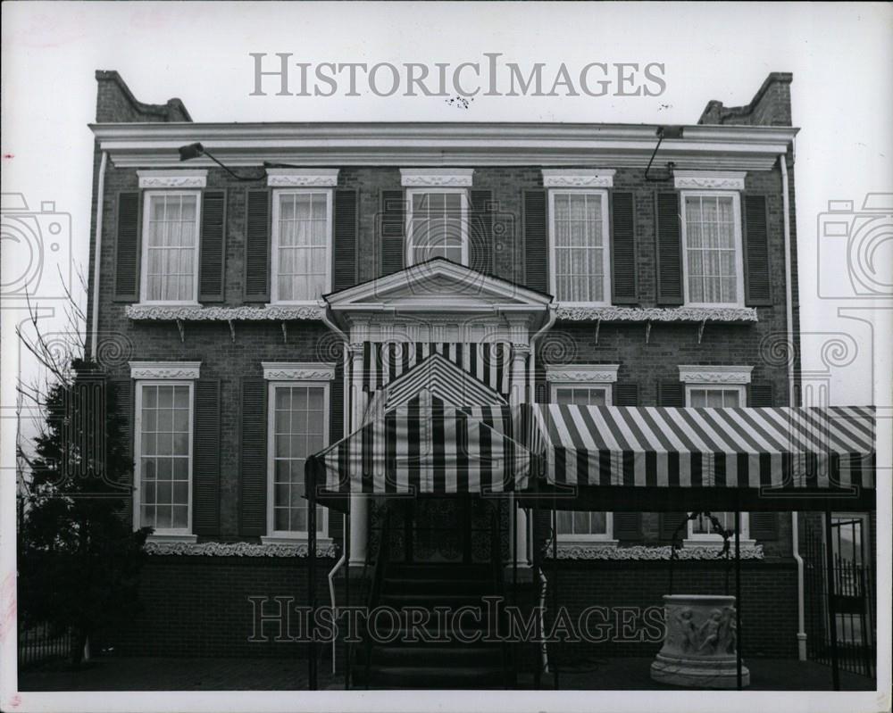 1976 Press Photo Little Harry Restaurant Jefferson - Historic Images