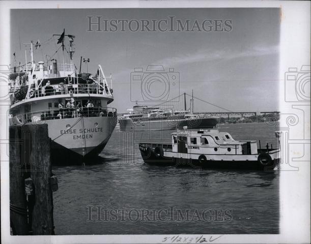 1959 Press Photo Ship Elise Schulte Emden Germany - Historic Images