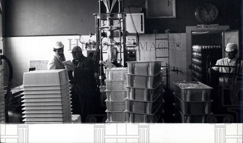 Press Photo Crates of milk containers at the bridge Farm Dairies - Historic Images