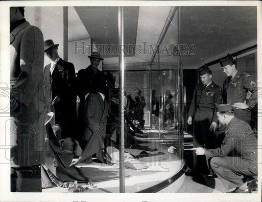 Press Photo GI's Get To Wear Civvies"" - Historic Images