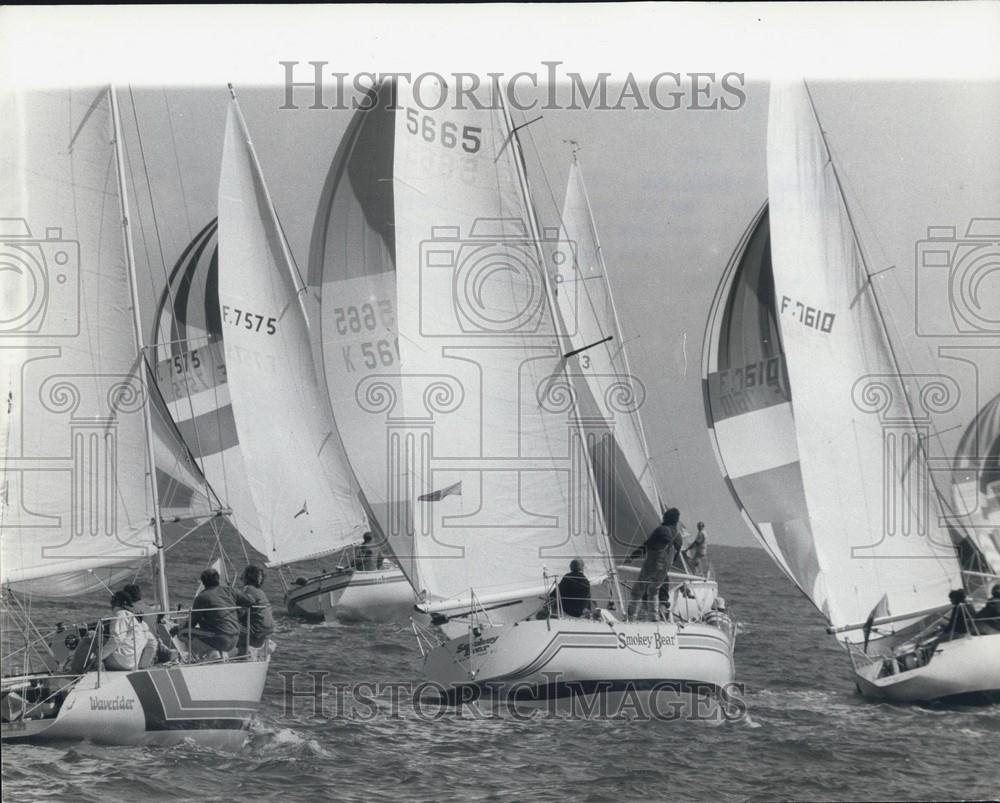 Press Photo Yachting in Pocle Bay - Historic Images