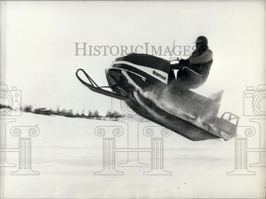Press Photo - KSC24503 - Historic Images