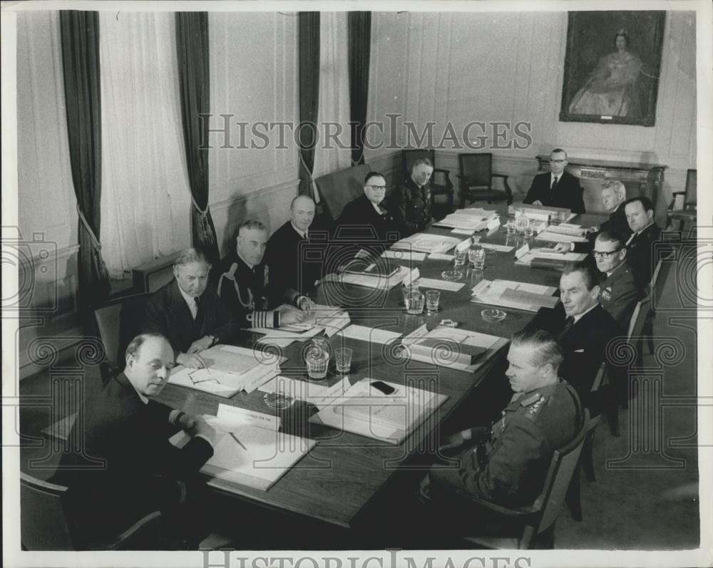 1964 Press Photo Julian Henry Hardman Sir David Luce Earl Jelicoe Ridsdale - Historic Images