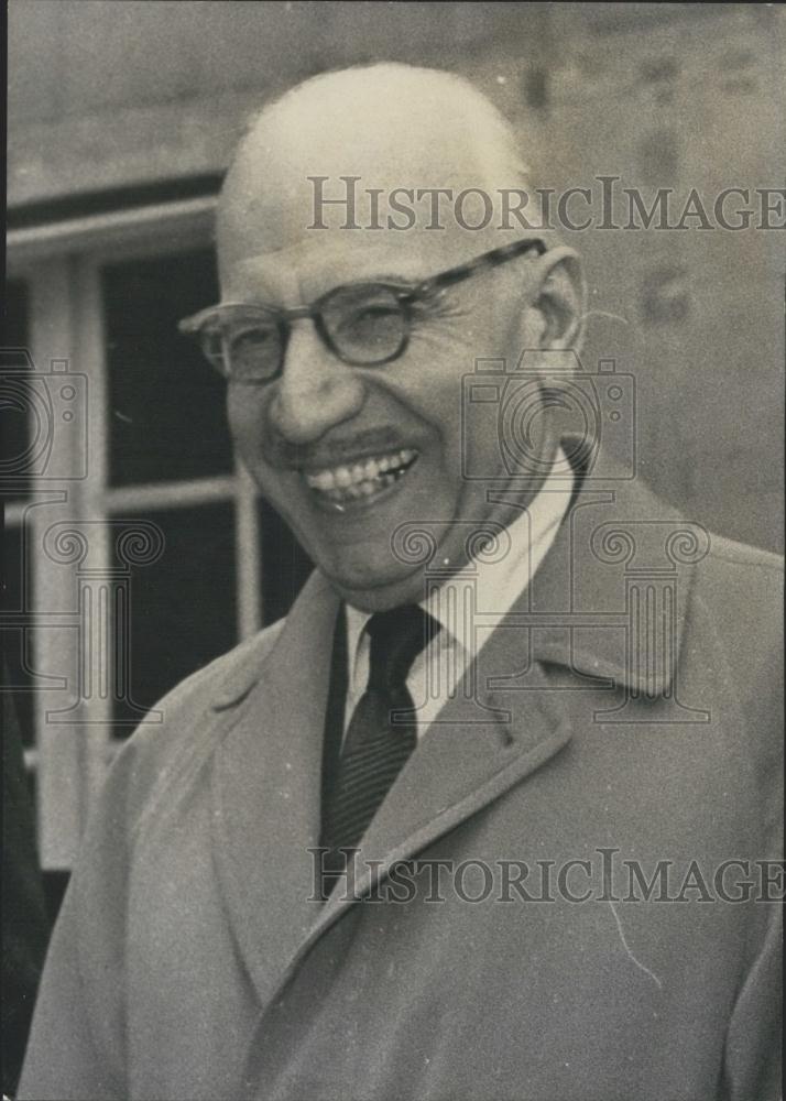 1965 Press Photo Xenophon Zolotas,Governor of the bank of Greece - Historic Images