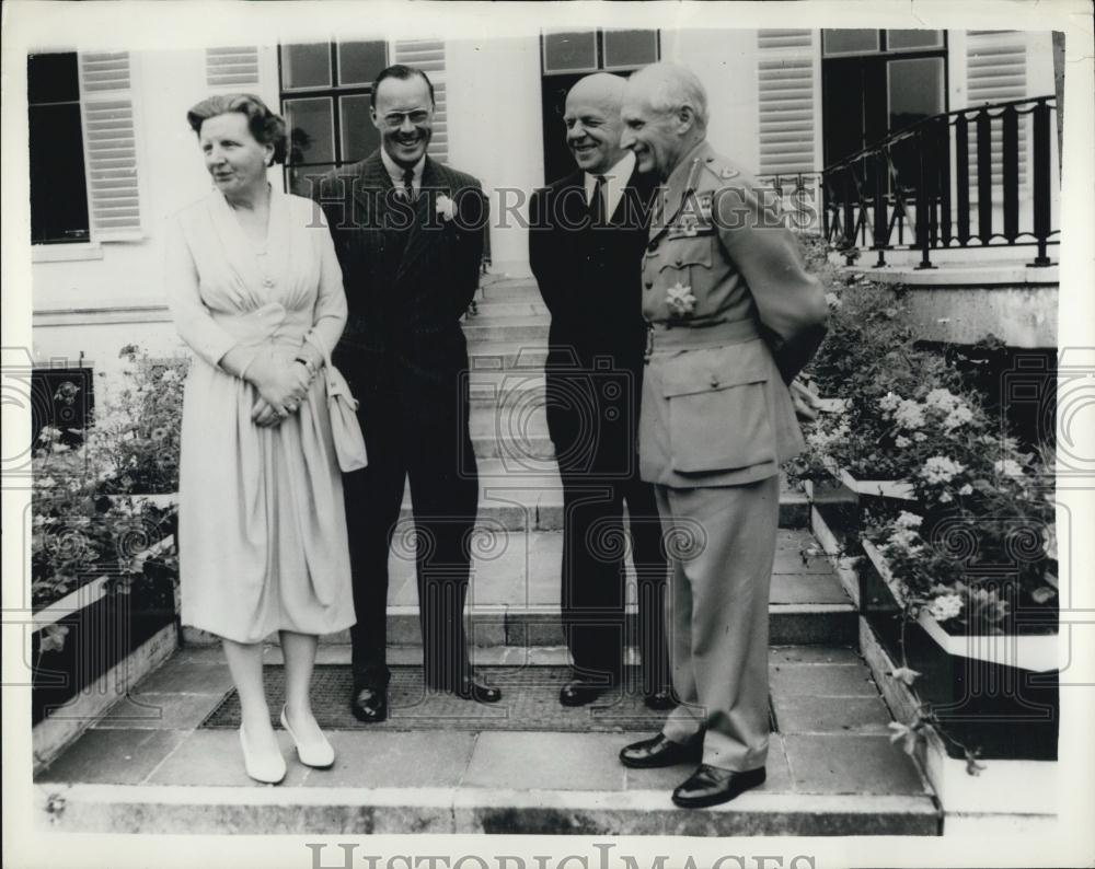 1968 Press Photo Queen Juliana Netherlands Prince Bernhard Marshal Montgomery - Historic Images