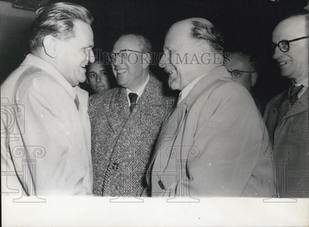 1957 Press Photo A Czech Government delegation in East Berlin - Historic Images