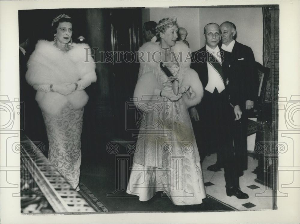 1958 Press Photo President Gronchi Entertains Royal Family at Dinner - Historic Images