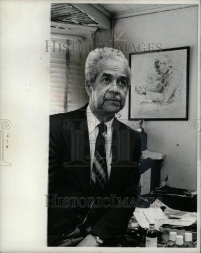 1975 Press Photo Austin W. Curtis Jr. George Washington - Historic Images