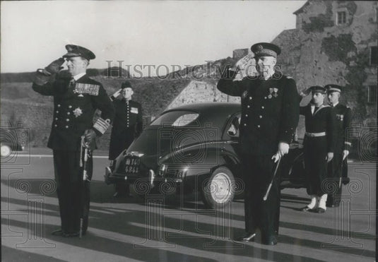 Press Photo Admiral Denny Admiral Jourdan Farewell NATO Brest Home Fleet - Historic Images