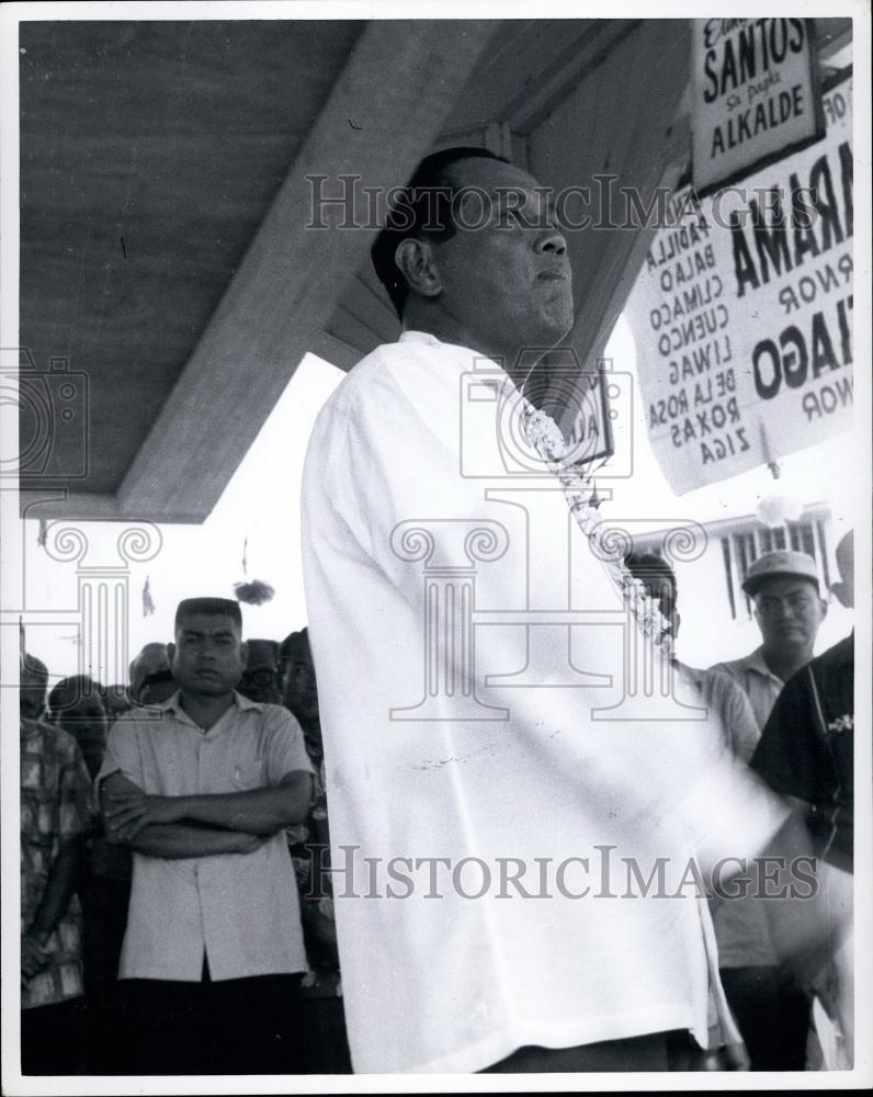 1963 Press Photo Philippines President ~ M Macapagal campaigns for Election - Historic Images