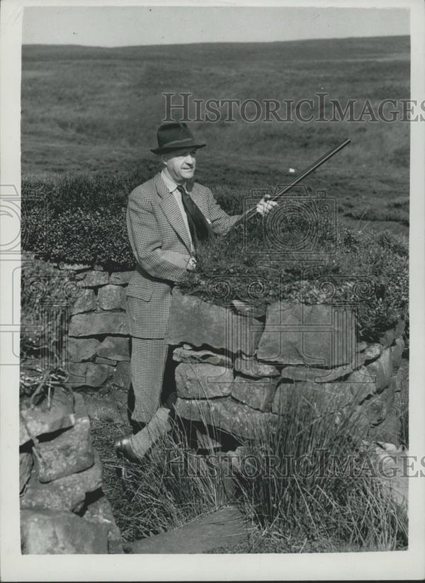 1953 Press Photo Exchequer Chancellor R.A. Butler At Moors Butts Yorks ...