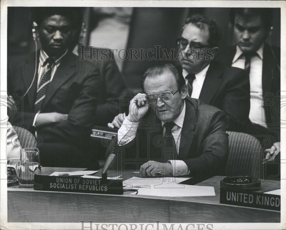 1981 Press Photo Richard S. Ovinnikov USSR Deputy Representative UN Meeting - Historic Images