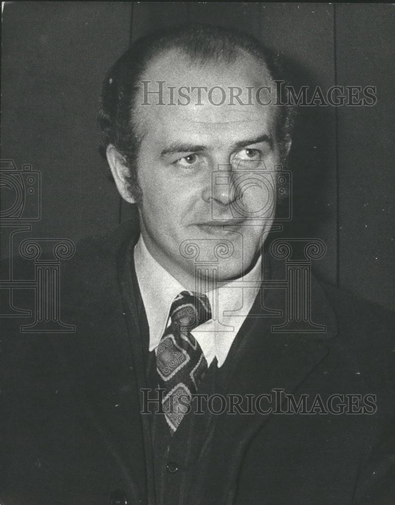 1973 Press Photo Unity party MP ,Mr. Frank McManus, - Historic Images