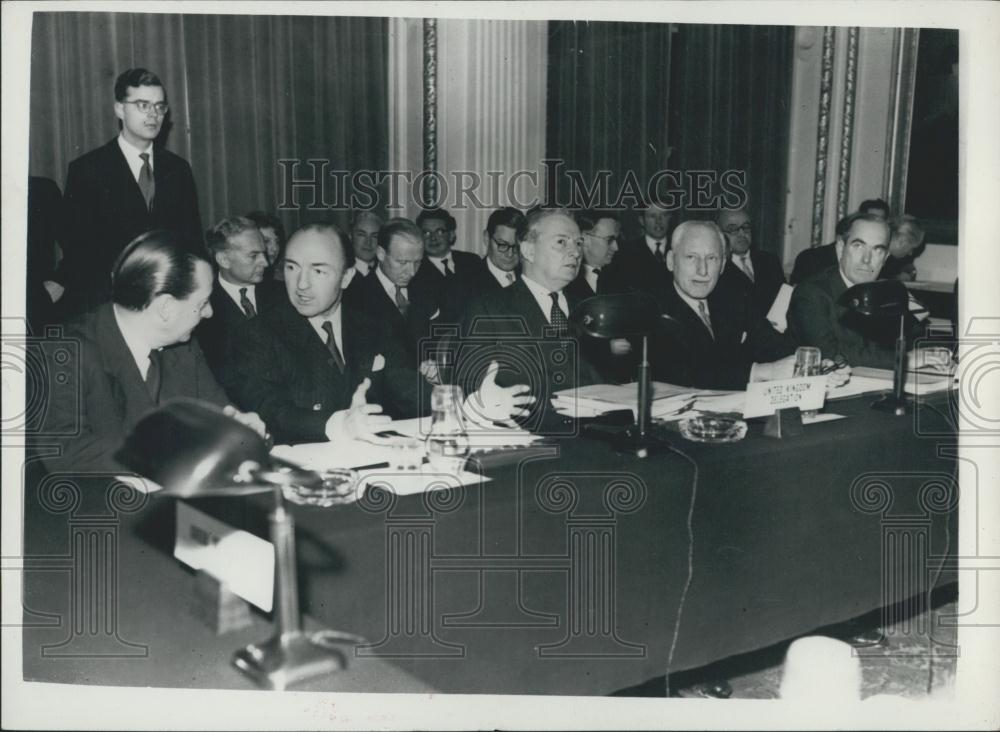 Press Photo Cyprus Conference Opening Selwyn Lloyd British Delegation London - Historic Images