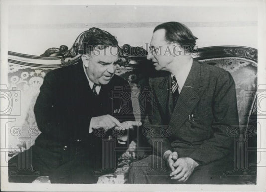 1946 Press Photo Fiorella La Guardia Signor de Casperi meeting in Rome - Historic Images