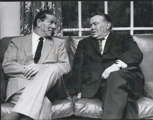 1965 Press Photo Dr. A.L. Sussekind,of Brazil & Mr Ray Gunter - Historic Images