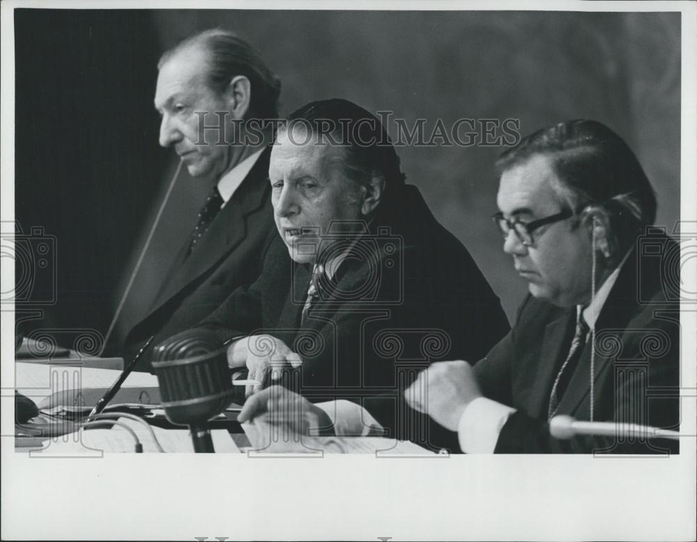 1974 Press Photo UN General Assembly Begins Special Session on Raw Materials - Historic Images