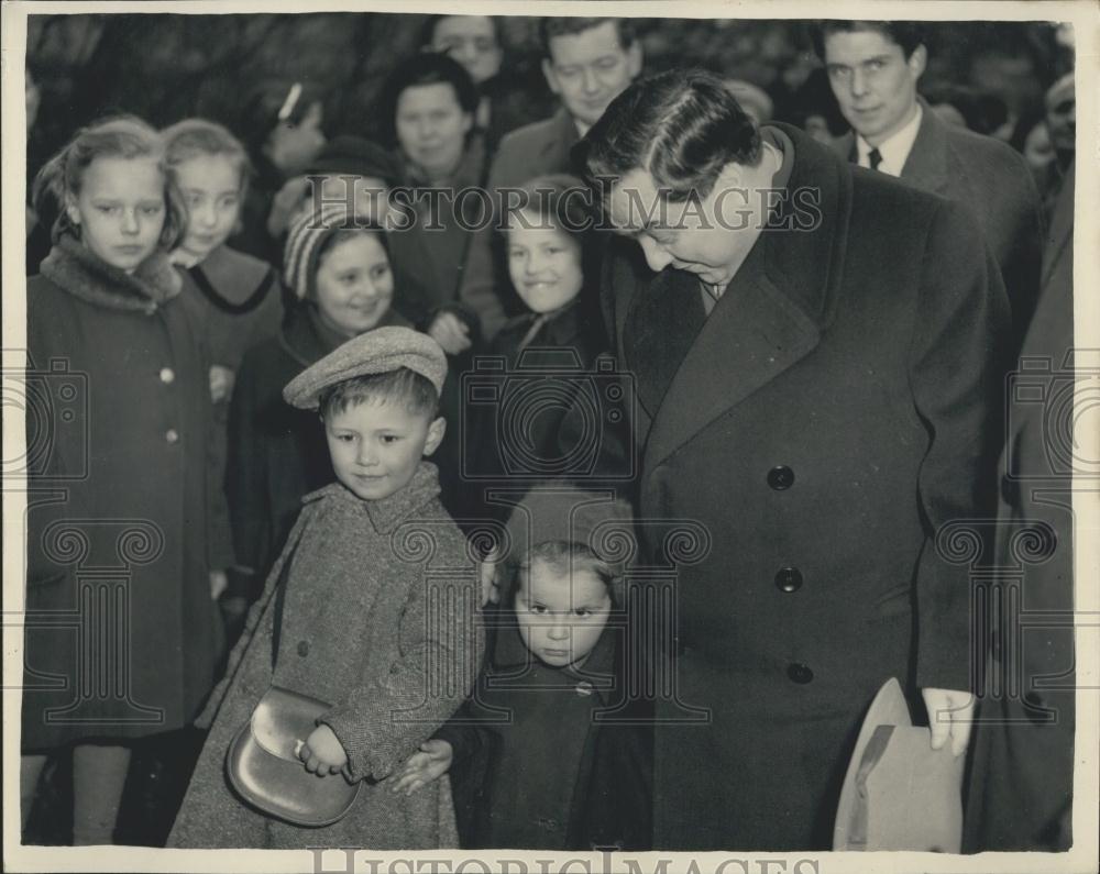 1956 Press Photo Georgi Malenkov Soviet Minister Electrical Power Arrives London - Historic Images