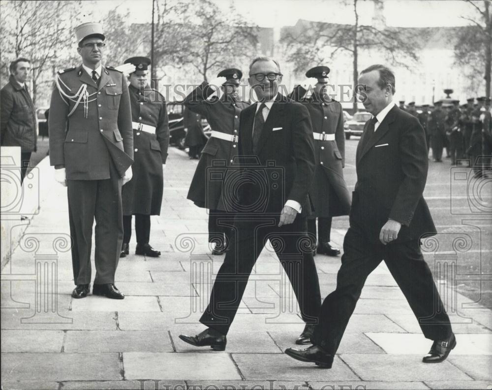 1972 Press Photo M. Debre of France &amp; Lord Carrington - Historic Images