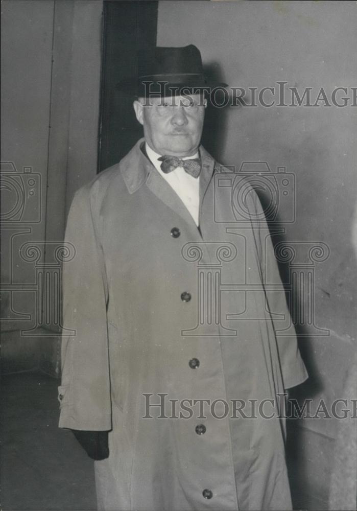 1960 Press Photo M. Le Troquer, former speaker of parliament at Paris Law Courts - Historic Images