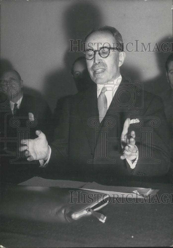 1955 Press Photo M. AntoinePinay,,Foreign Minister - Historic Images